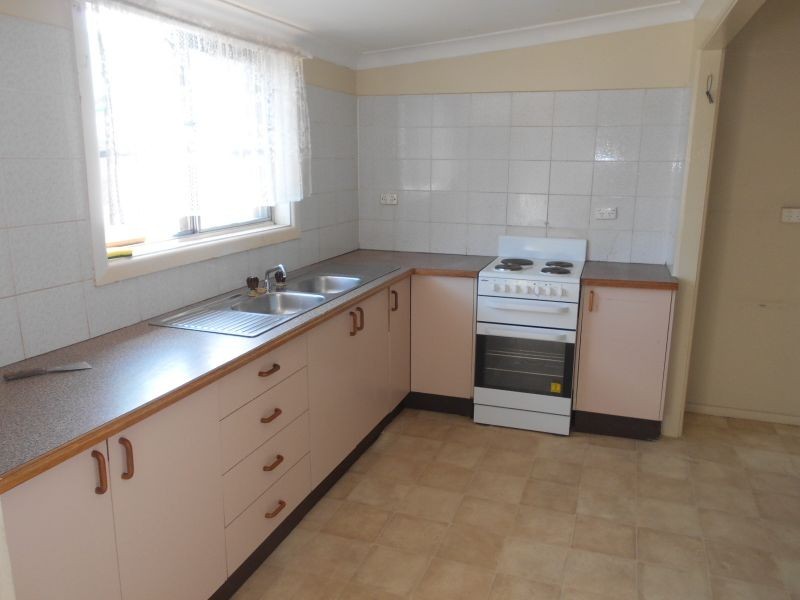 31 Carnation Avenue, Casula NSW 2170