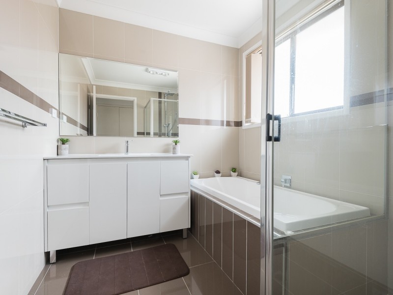 Unit 9/5-9 William Street, Lurnea NSW 2170