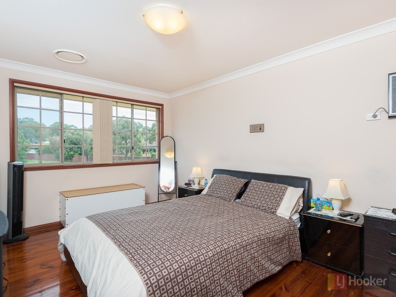 23 Carbine Close, Casula NSW 2170