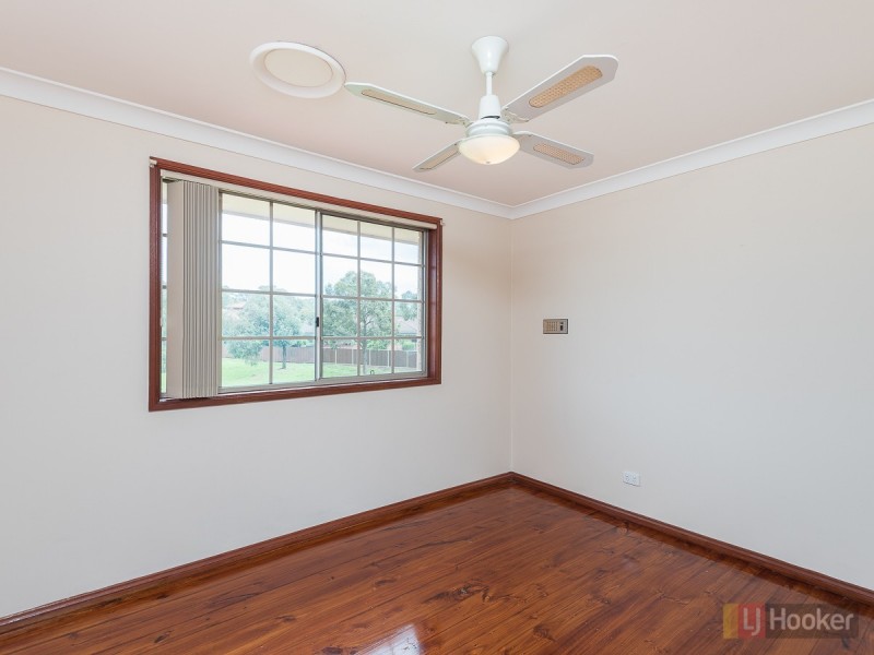23 Carbine Close, Casula NSW 2170