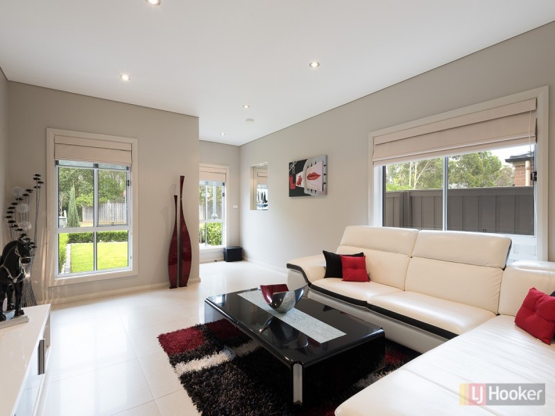 5 Balgownie Road, Prestons NSW 2170