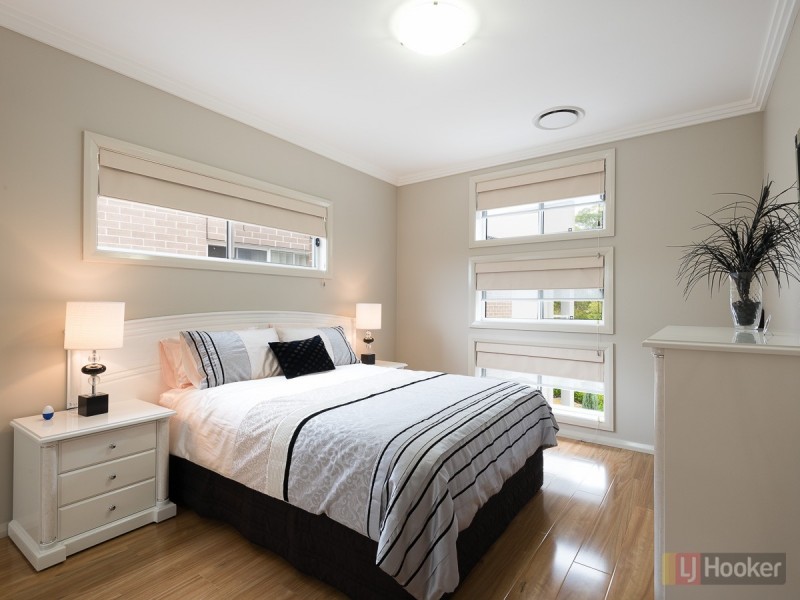 5 Balgownie Road, Prestons NSW 2170