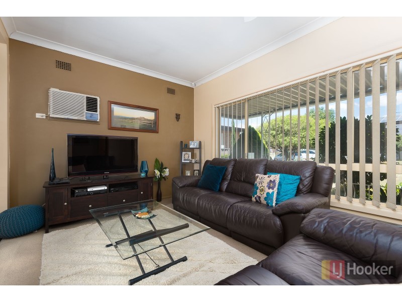 19 Graham Avenue, Casula NSW 2170