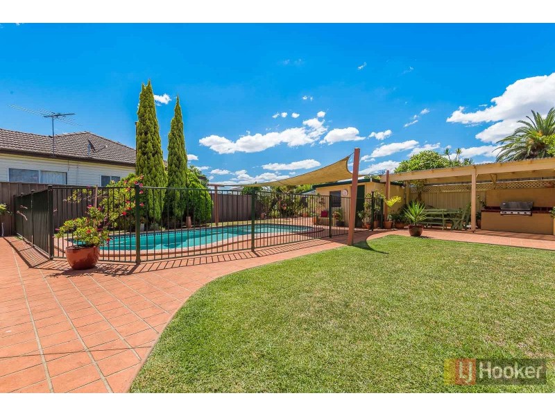 19 Graham Avenue, Casula NSW 2170