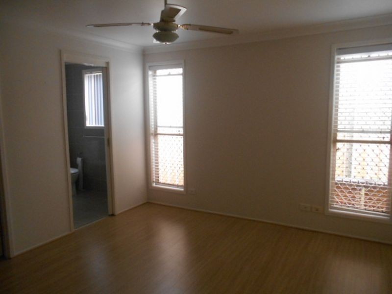 139 Kendall Drive, Casula NSW 2170