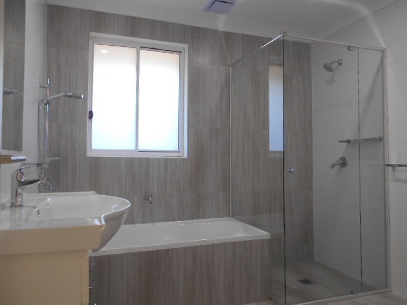 6/10 Old Glenfield Road, Casula NSW 2170