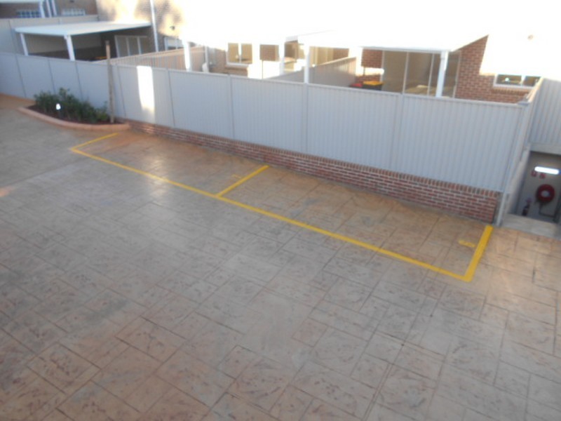 6/10 Old Glenfield Road, Casula NSW 2170