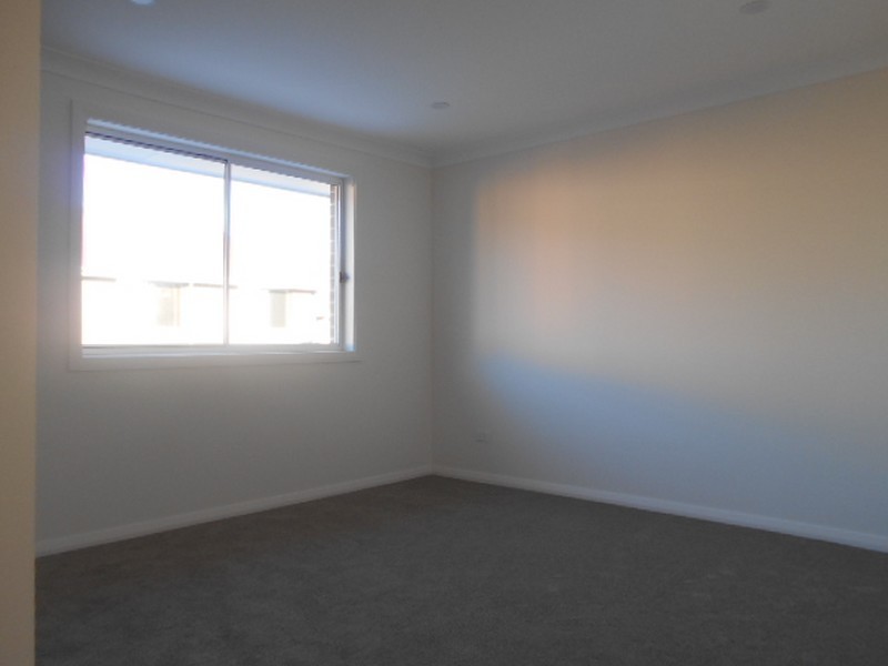 32/10 Old Glenfield Road, Casula NSW 2170