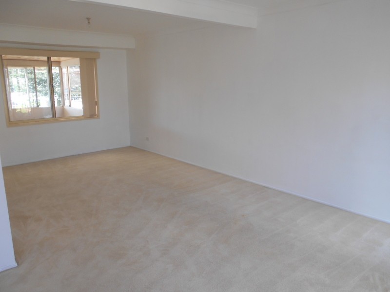 39 Mannow Avenue, West Hoxton NSW 2171