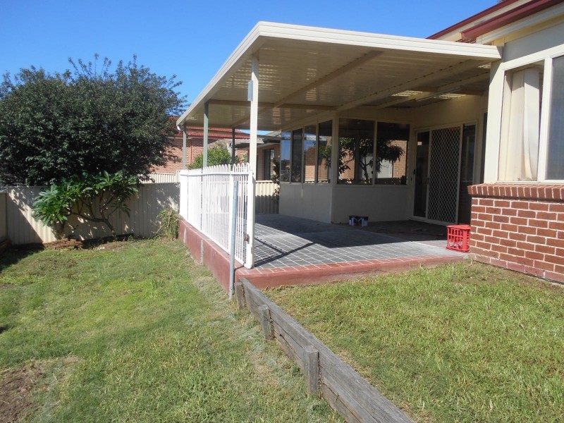 39 Mannow Avenue, West Hoxton NSW 2171