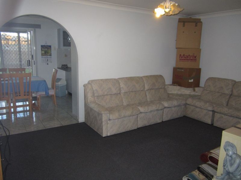 30 Bellingen Way, Hoxton Park NSW 2171