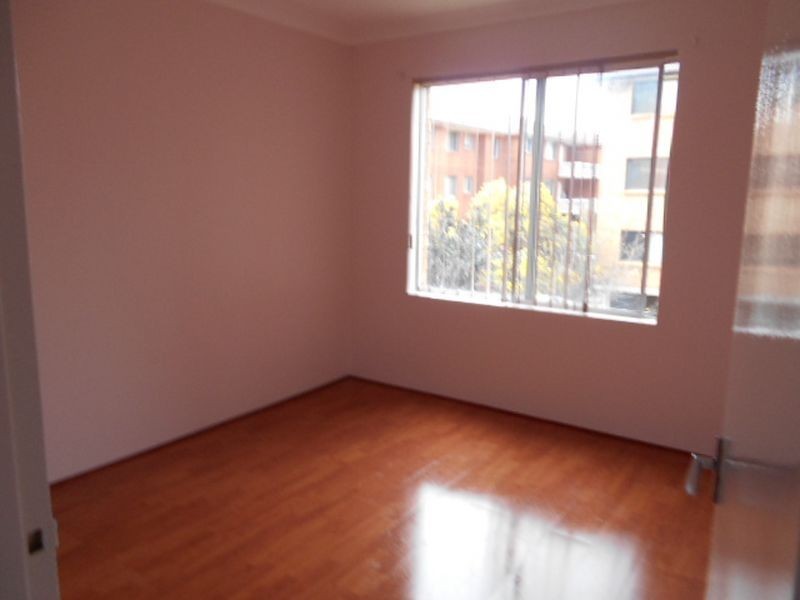 5/14 Charles Street, Liverpool NSW 2170