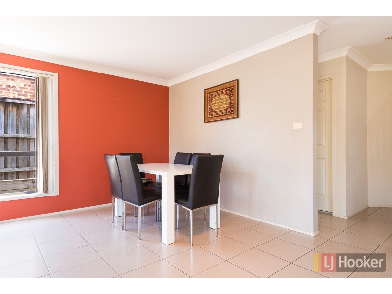 25 Geraldton Street, Prestons NSW 2170