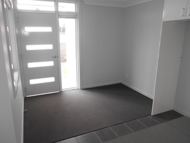 28/73 Sovereign Circuit, Glenfield NSW 2167