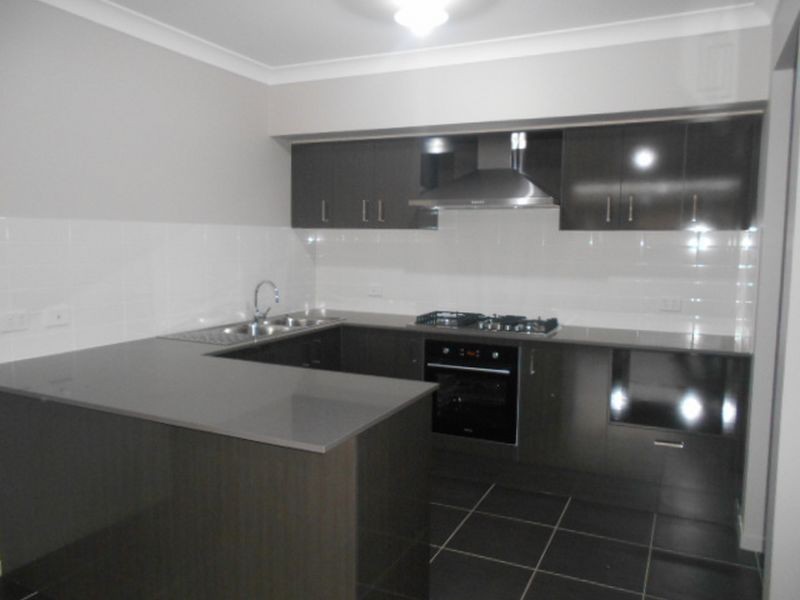 6 Myall Street, Gregory Hills NSW 2557