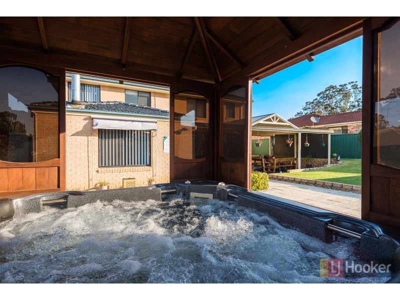 62 Ironside Avenue, St Helens Park NSW 2560