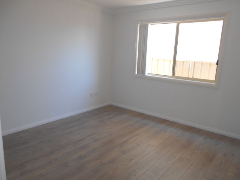 6A Wheat Place, Horningsea Park NSW 2171