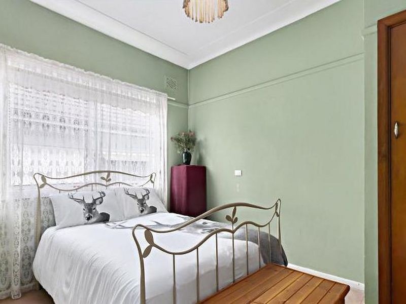 40 Casula Road, Casula NSW 2170