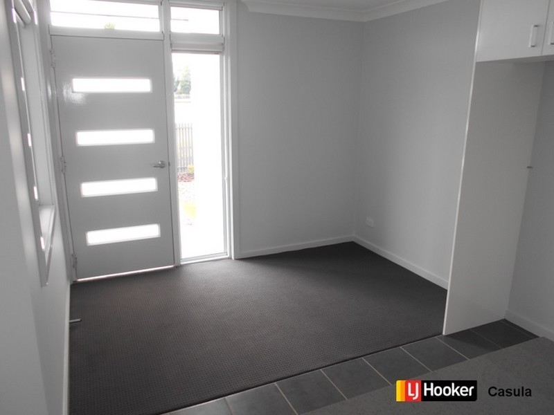 28/73 Sovereign Circuit, Glenfield NSW 2167