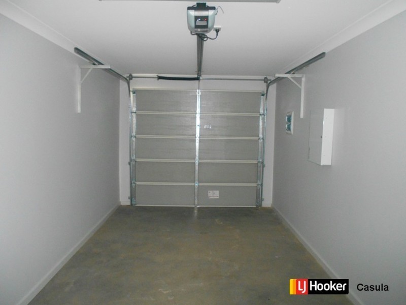 28/73 Sovereign Circuit, Glenfield NSW 2167