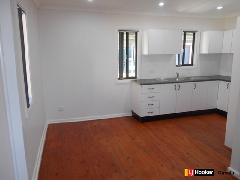 52 Matthew Avenue, Heckenberg NSW 2168