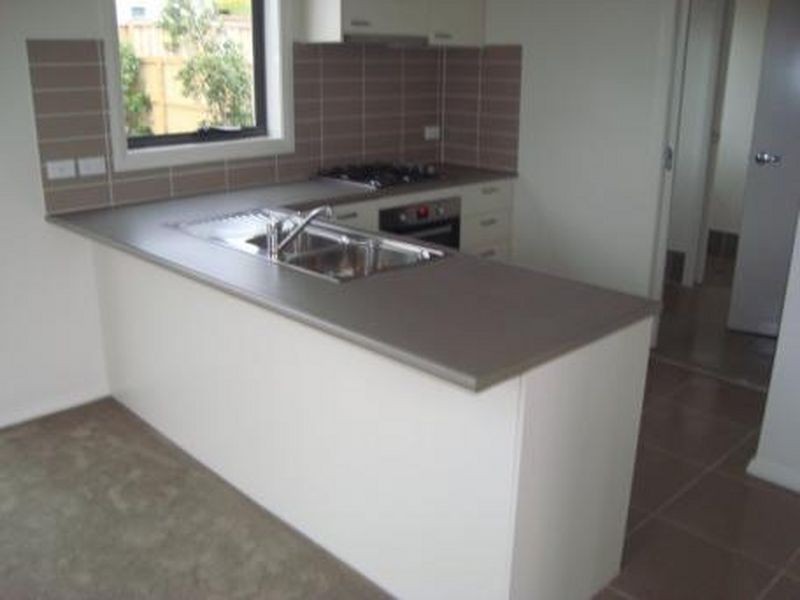 24 Grenada Road, Glenfield NSW 2167