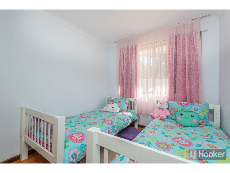 9 Lakewood Crescent, Casula NSW 2170