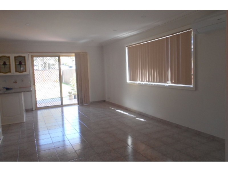 85A Ingham Drive, Casula NSW 2170