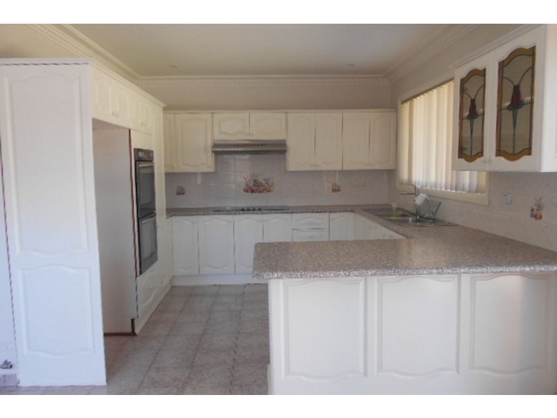 85A Ingham Drive, Casula NSW 2170