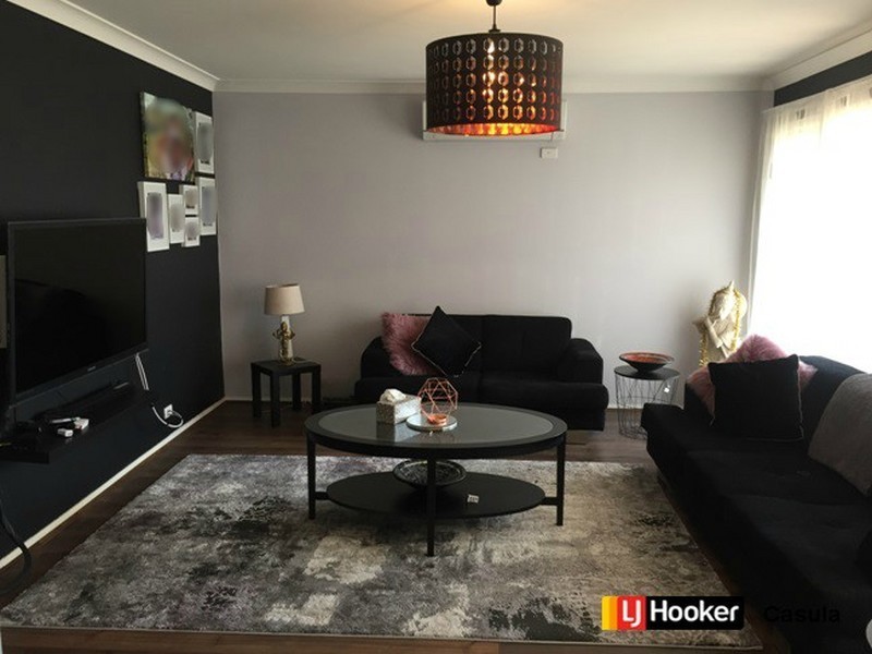 1 Foxgrove Avenue, Casula NSW 2170