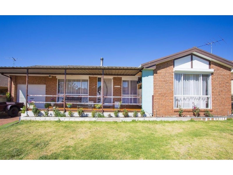 168 Cockatiel Circuit, Green Valley NSW 2168