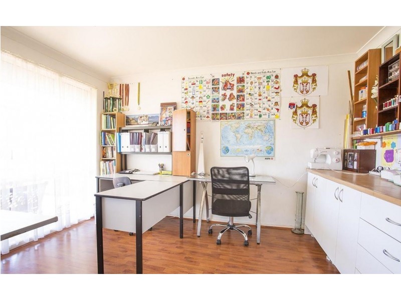 168 Cockatiel Circuit, Green Valley NSW 2168