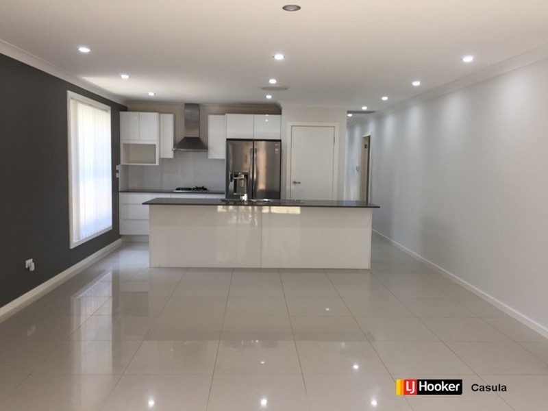 64 Affleck Gardens, Middleton Grange NSW 2171