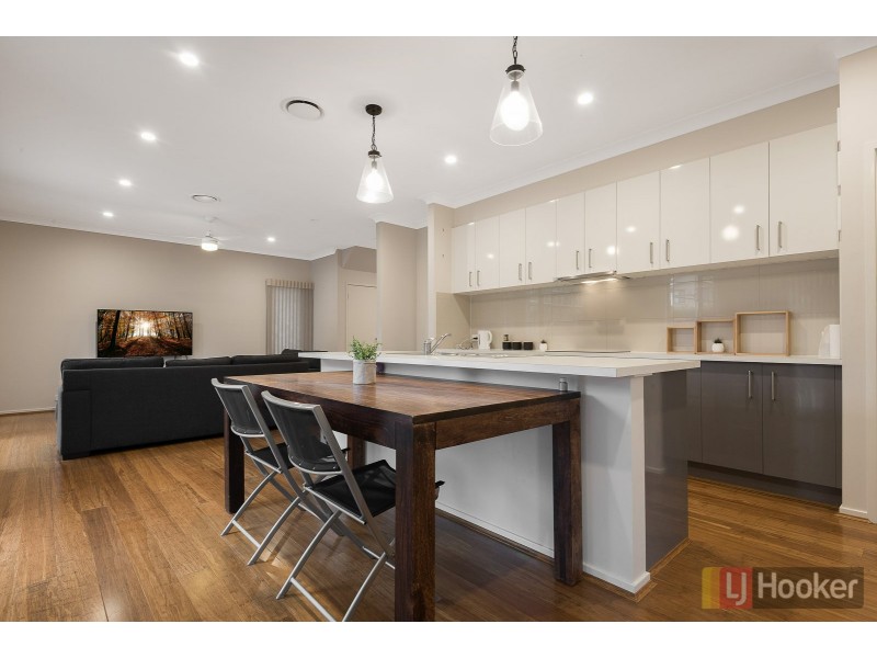 15B Canberra Avenue, Casula NSW 2170