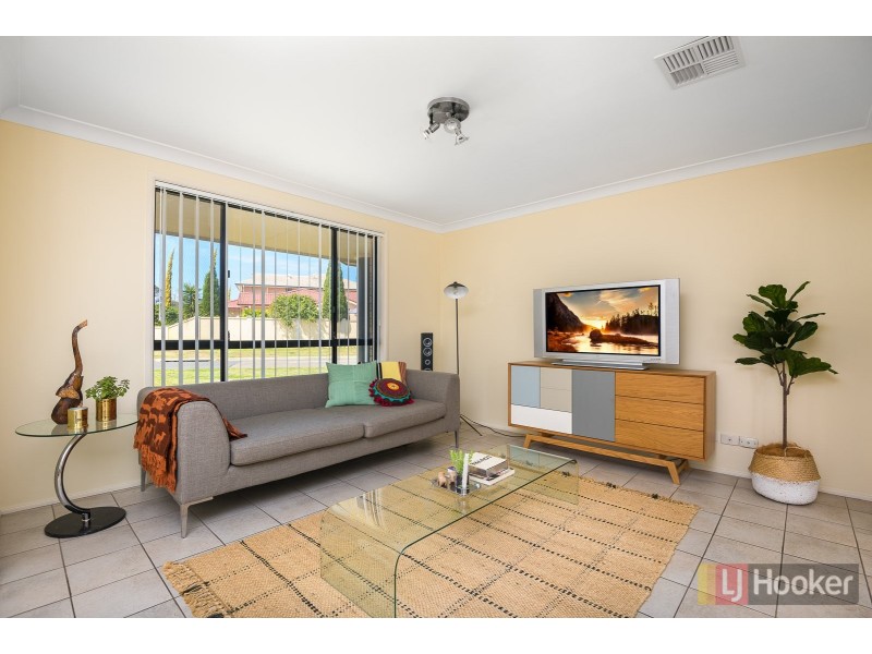 19 Mahogany Street, Prestons NSW 2170