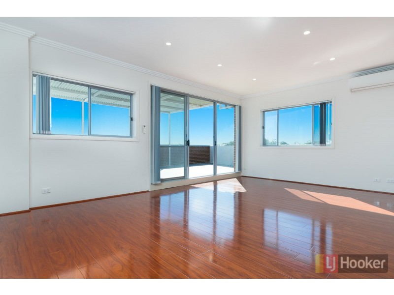 26/2 Kurrajong Road, Casula NSW 2170