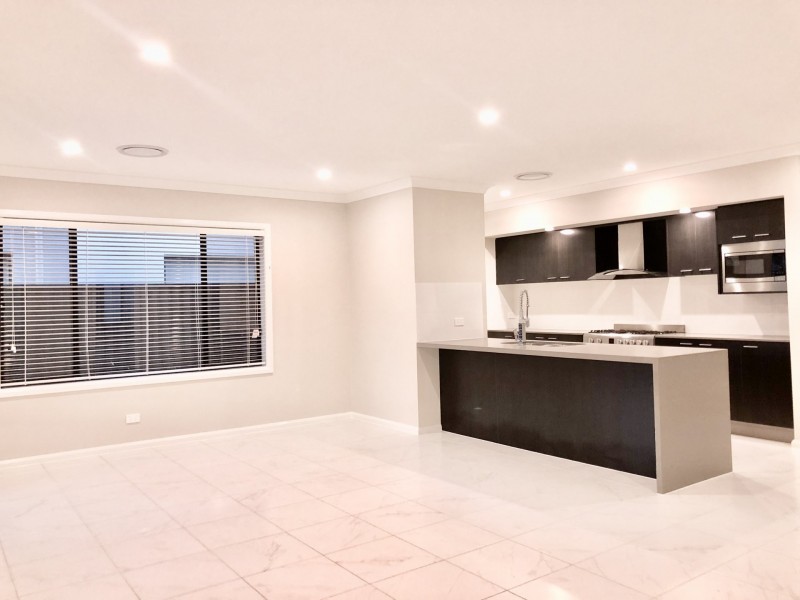 22 Commissioners Drive, Denham Court NSW 2565