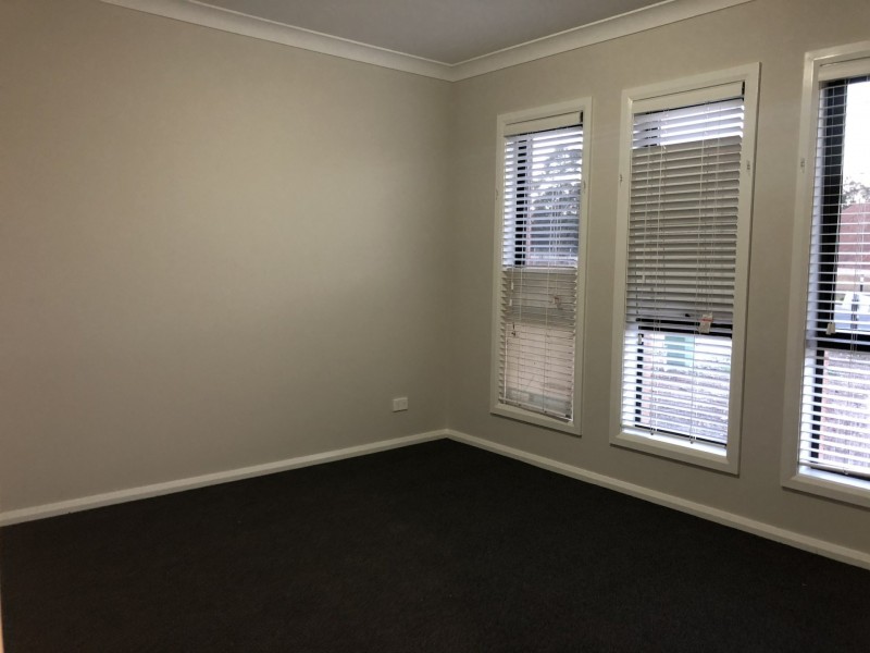 22 Commissioners Drive, Denham Court NSW 2565