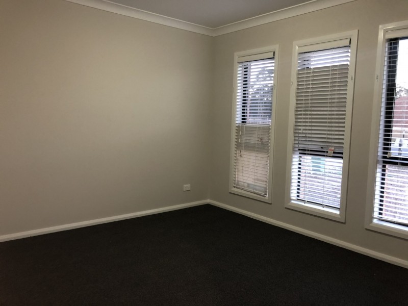 22 Commissioners Drive, Denham Court NSW 2565