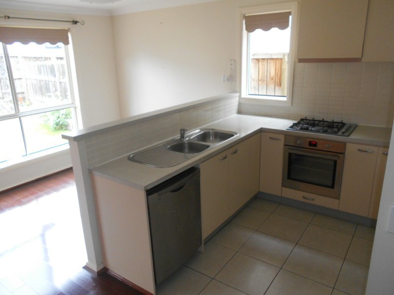 21 Hindostan Road, Glenfield NSW 2167