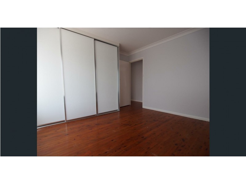 7A Curtis Crescent, Moorebank NSW 2170