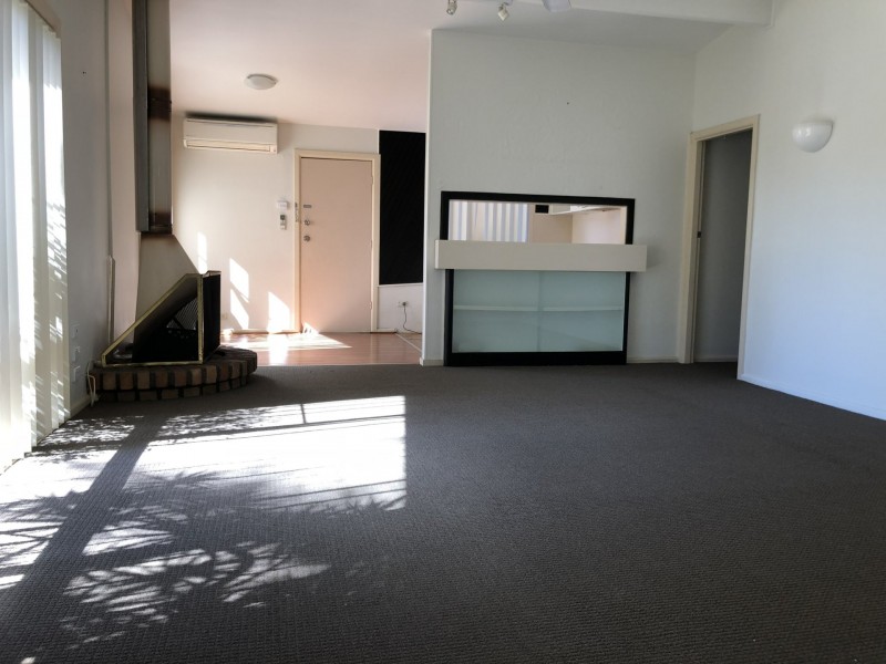 42 Waratah Avenue, Casula NSW 2170