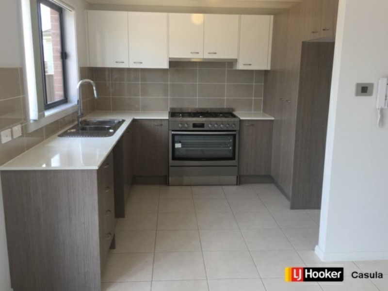 7A Marsh Parade, Casula NSW 2170