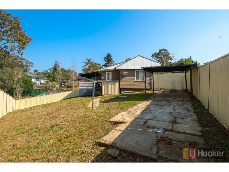 8 Moomin Place, Busby NSW 2168