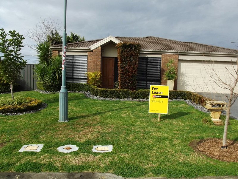 11 Moy Close, Prestons NSW 2170
