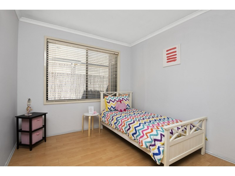 11 Moy Close, Prestons NSW 2170