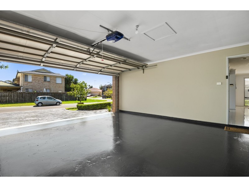 11 Moy Close, Prestons NSW 2170