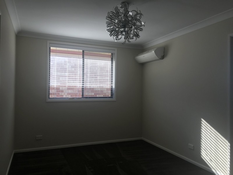 2A Streeton Place, Casula NSW 2170