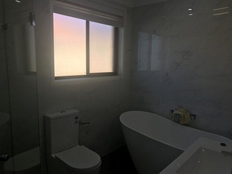 2A Streeton Place, Casula NSW 2170