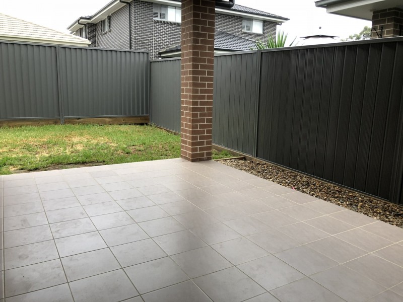 6 Myall Street, Gregory Hills NSW 2557